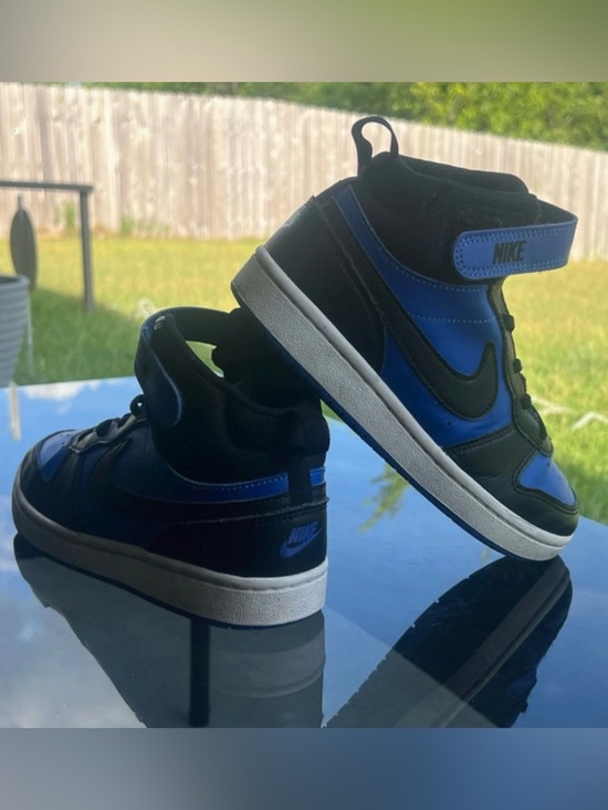 Nike Other - Nike Kids High-Top Sneakers in Black and Blue